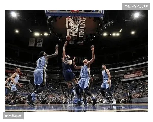 魔术凭借下半场高强度防守逆转战胜黄蜂，班凯罗贡献关键抢断